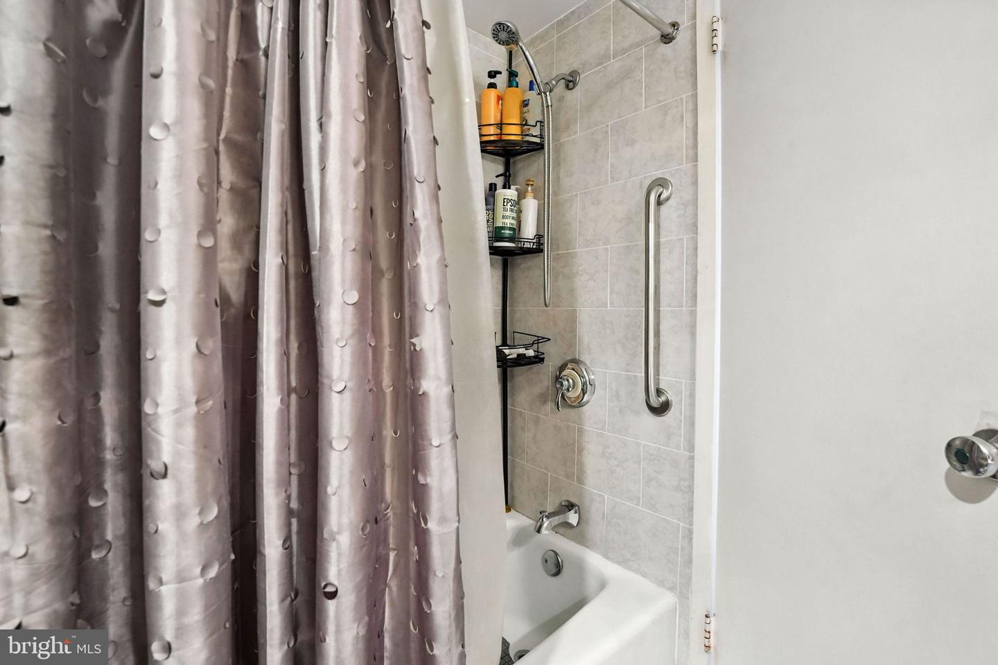 3701 GEORGE MASON DR S #1803N, FALLS CHURCH, Virginia 22041, 1 Bedroom Bedrooms, ,1 BathroomBathrooms,Residential,For sale,3701 GEORGE MASON DR S #1803N,VAFX2250420 MLS # VAFX2250420