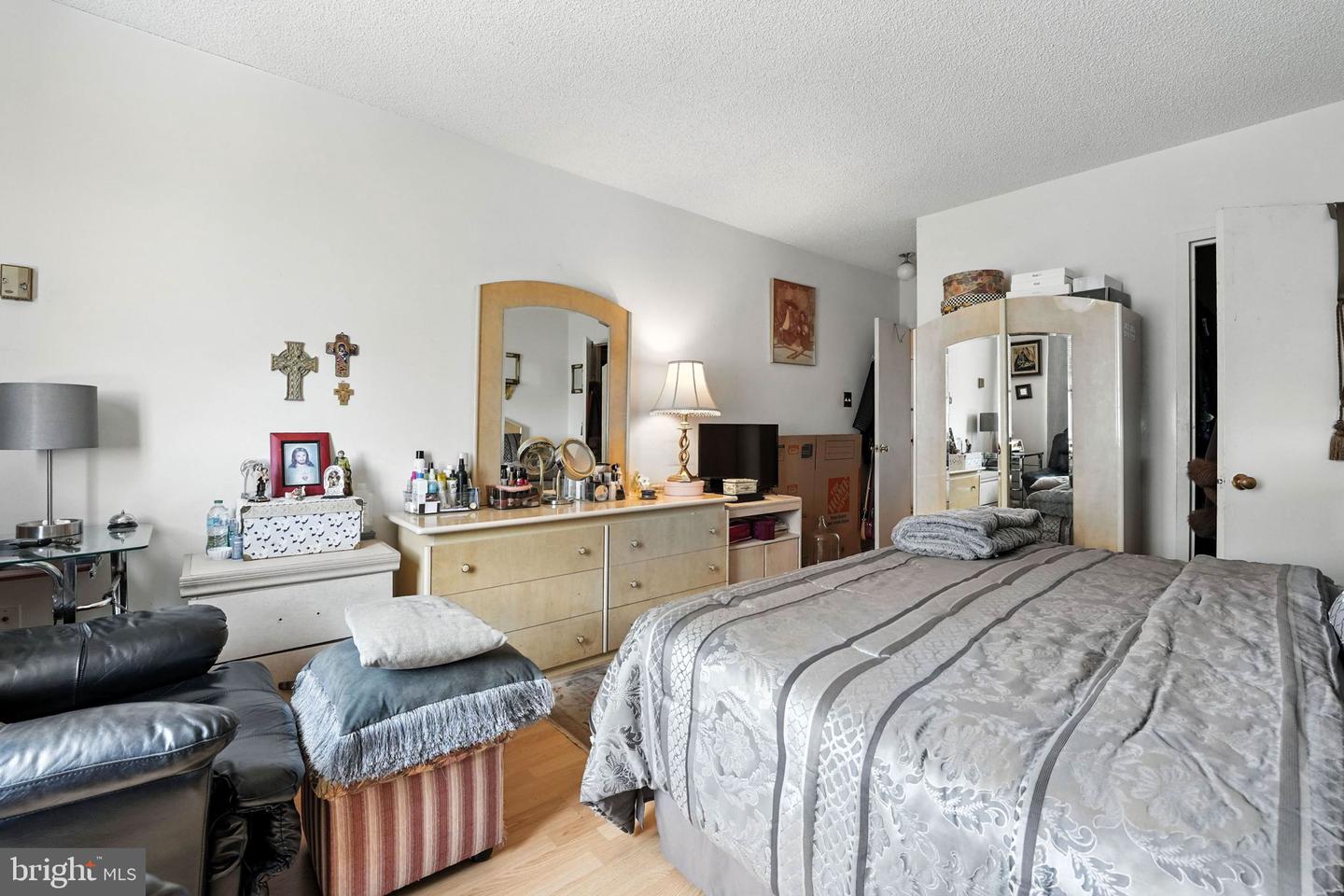 3701 GEORGE MASON DR S #1803N, FALLS CHURCH, Virginia 22041, 1 Bedroom Bedrooms, ,1 BathroomBathrooms,Residential,For sale,3701 GEORGE MASON DR S #1803N,VAFX2250420 MLS # VAFX2250420
