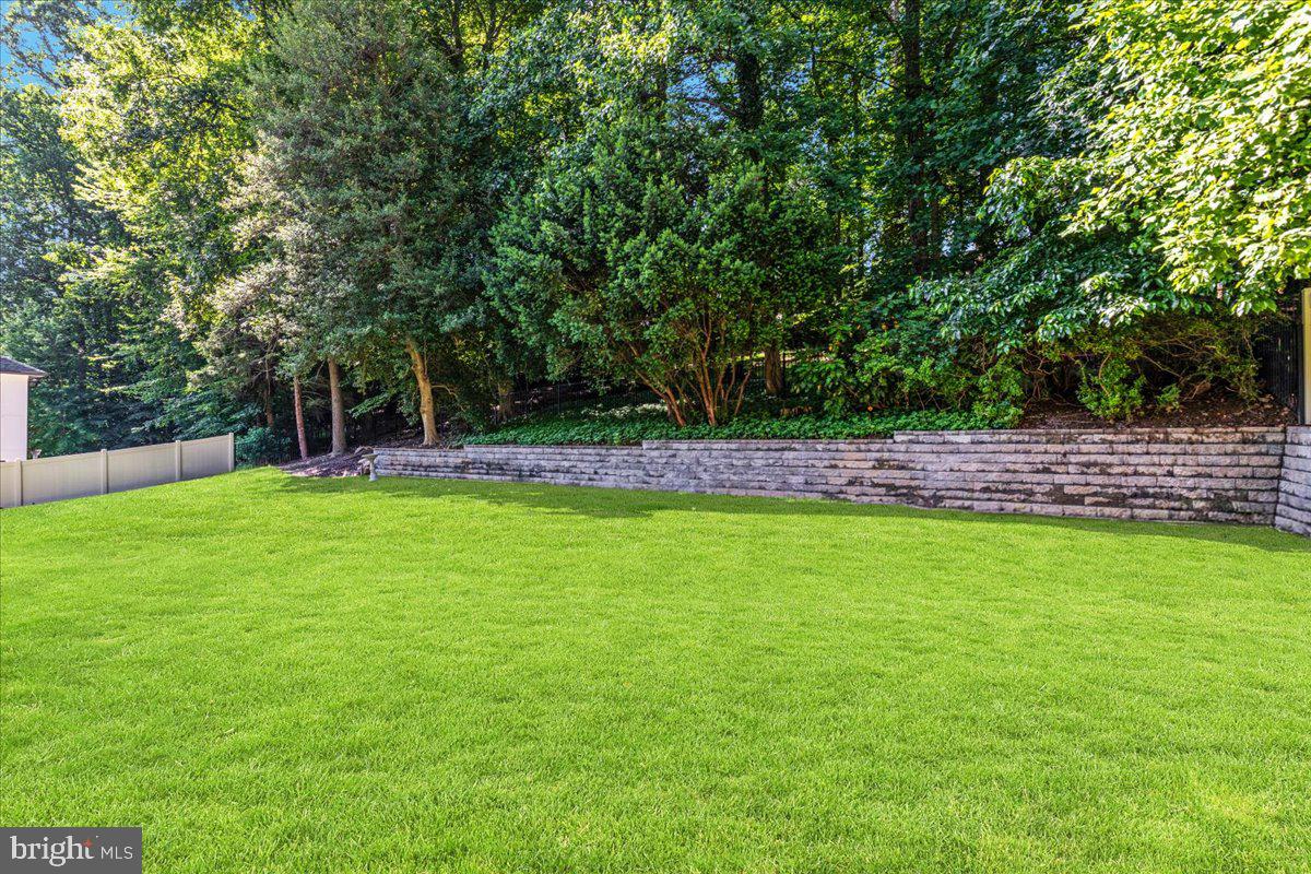 5124 37TH ST N, ARLINGTON, Virginia 22207, 5 Bedrooms Bedrooms, ,4 BathroomsBathrooms,Residential,For sale,5124 37TH ST N,VAAR2059832 MLS # VAAR2059832