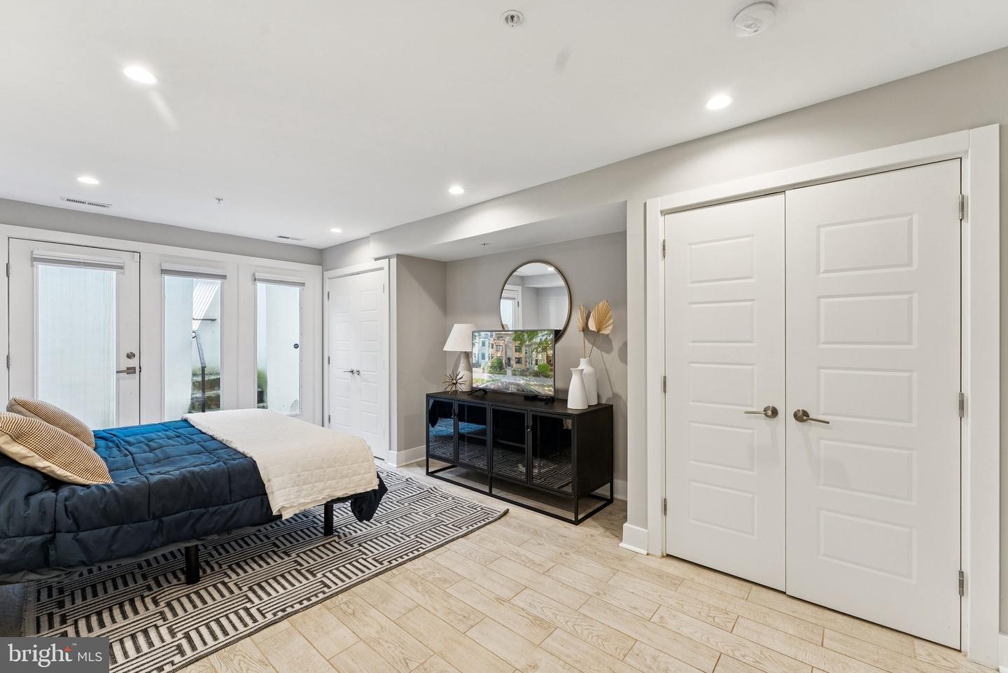 614 I ST NE #1, WASHINGTON, District Of Columbia 20002, 3 Bedrooms Bedrooms, ,3 BathroomsBathrooms,Residential,For sale,614 I ST NE #1,DCDC2207694 MLS # DCDC2207694