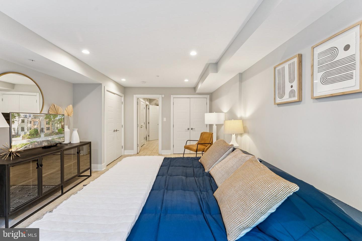 614 I ST NE #1, WASHINGTON, District Of Columbia 20002, 3 Bedrooms Bedrooms, ,3 BathroomsBathrooms,Residential,For sale,614 I ST NE #1,DCDC2207694 MLS # DCDC2207694