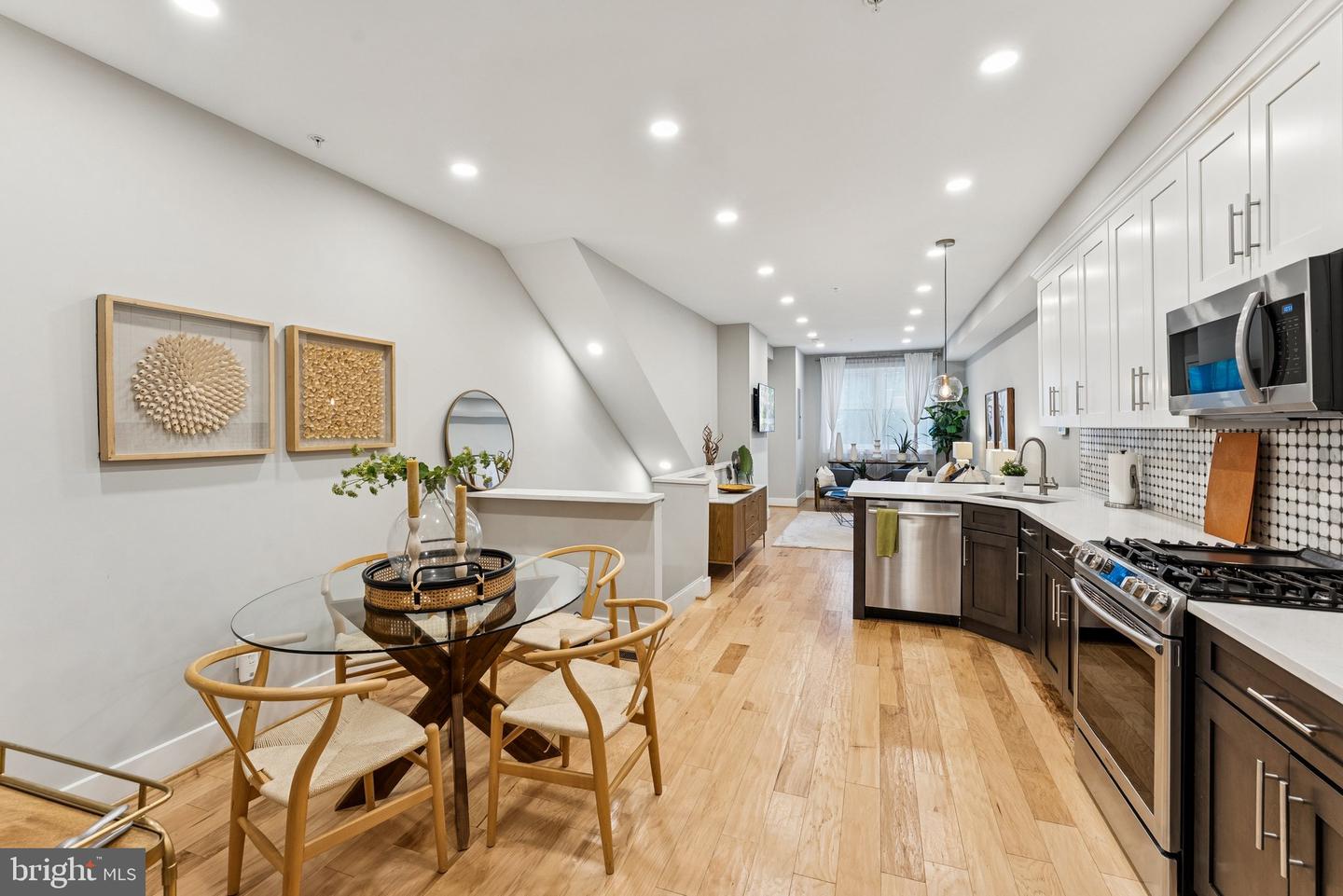614 I ST NE #1, WASHINGTON, District Of Columbia 20002, 3 Bedrooms Bedrooms, ,3 BathroomsBathrooms,Residential,For sale,614 I ST NE #1,DCDC2207694 MLS # DCDC2207694