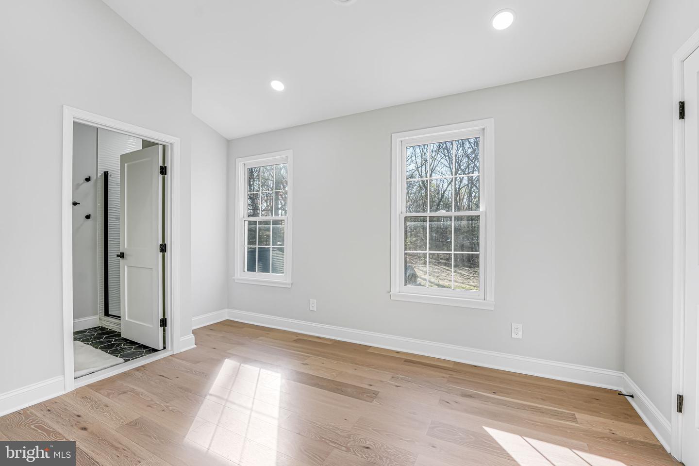 3620 HILL ST, FAIRFAX, Virginia 22030, 5 Bedrooms Bedrooms, ,5 BathroomsBathrooms,Residential,For sale,3620 HILL ST,VAFC2006528 MLS # VAFC2006528
