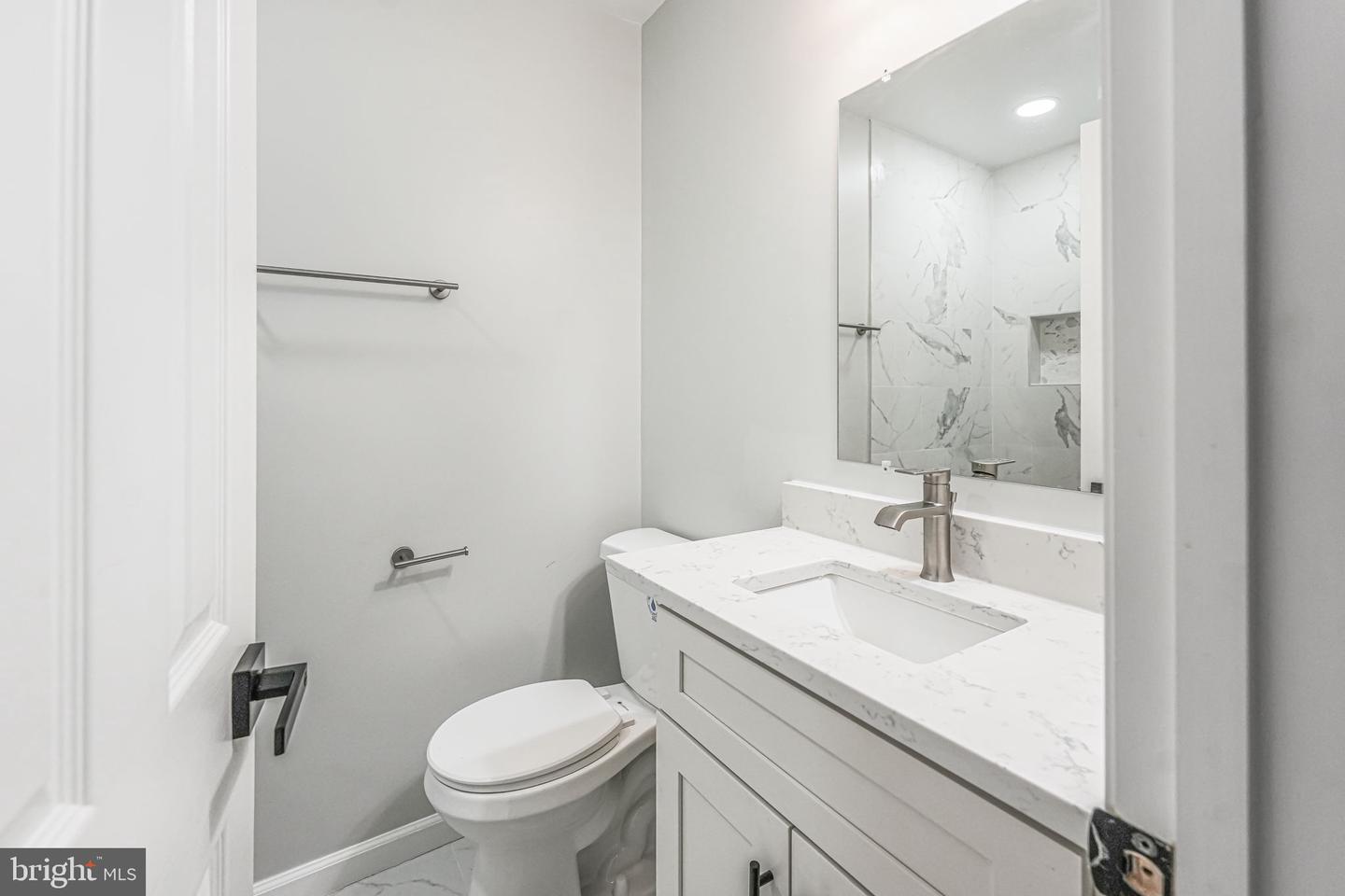 3620 HILL ST, FAIRFAX, Virginia 22030, 5 Bedrooms Bedrooms, ,5 BathroomsBathrooms,Residential,For sale,3620 HILL ST,VAFC2006528 MLS # VAFC2006528