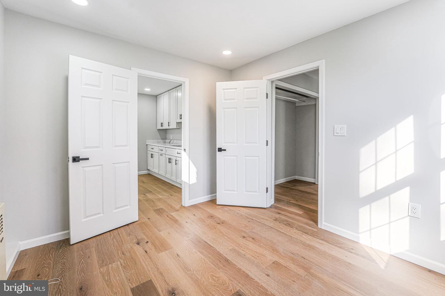 3620 HILL ST, FAIRFAX, Virginia 22030, 5 Bedrooms Bedrooms, ,5 BathroomsBathrooms,Residential,For sale,3620 HILL ST,VAFC2006528 MLS # VAFC2006528