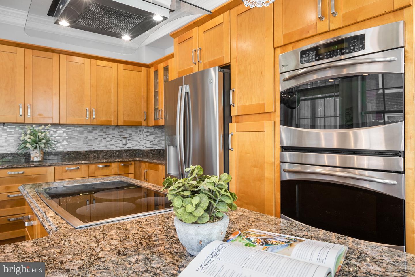 1125 K ST NE, WASHINGTON, District Of Columbia 20002, 5 Bedrooms Bedrooms, ,3 BathroomsBathrooms,Residential,For sale,1125 K ST NE,DCDC2207804 MLS # DCDC2207804
