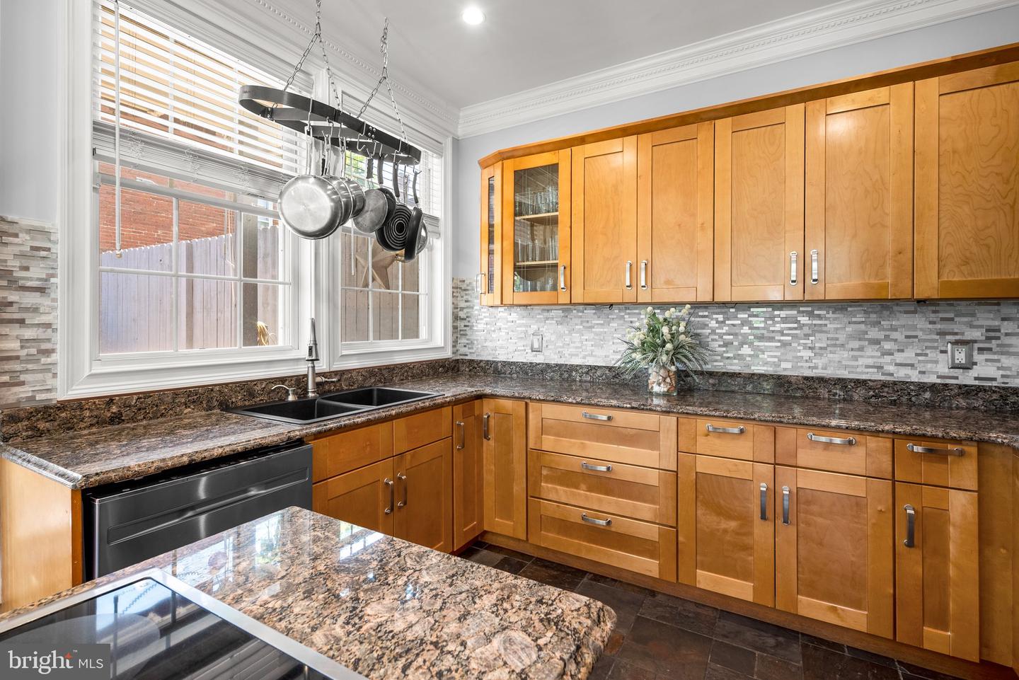 1125 K ST NE, WASHINGTON, District Of Columbia 20002, 5 Bedrooms Bedrooms, ,3 BathroomsBathrooms,Residential,For sale,1125 K ST NE,DCDC2207804 MLS # DCDC2207804