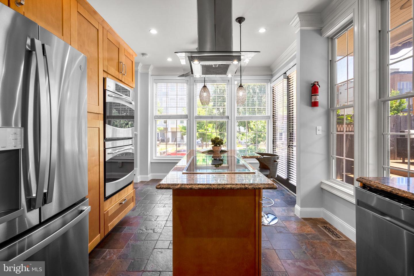 1125 K ST NE, WASHINGTON, District Of Columbia 20002, 5 Bedrooms Bedrooms, ,3 BathroomsBathrooms,Residential,For sale,1125 K ST NE,DCDC2207804 MLS # DCDC2207804