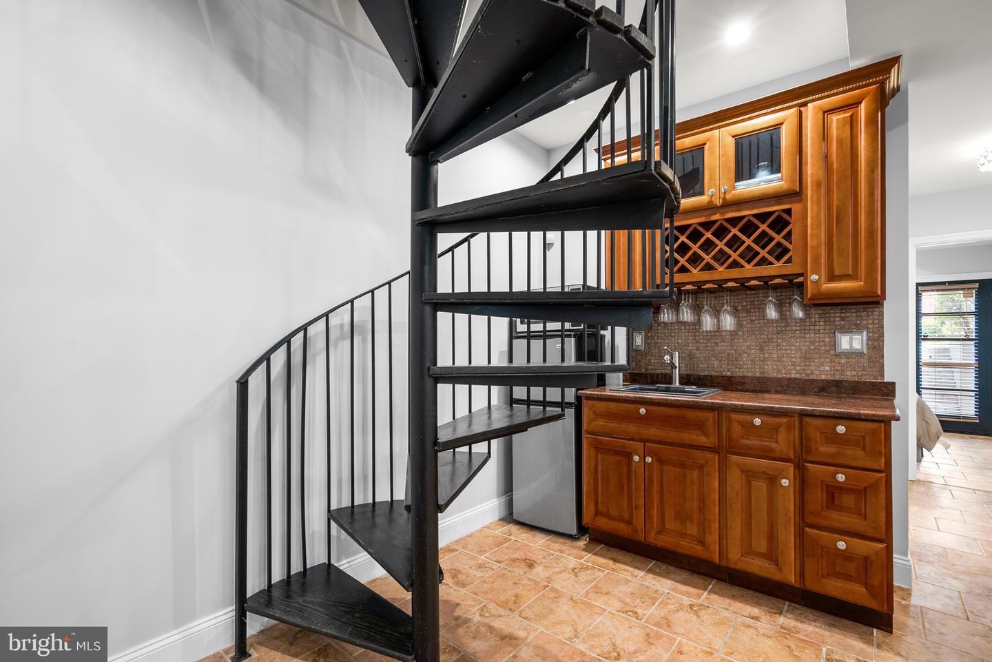 1125 K ST NE, WASHINGTON, District Of Columbia 20002, 5 Bedrooms Bedrooms, ,3 BathroomsBathrooms,Residential,For sale,1125 K ST NE,DCDC2207804 MLS # DCDC2207804