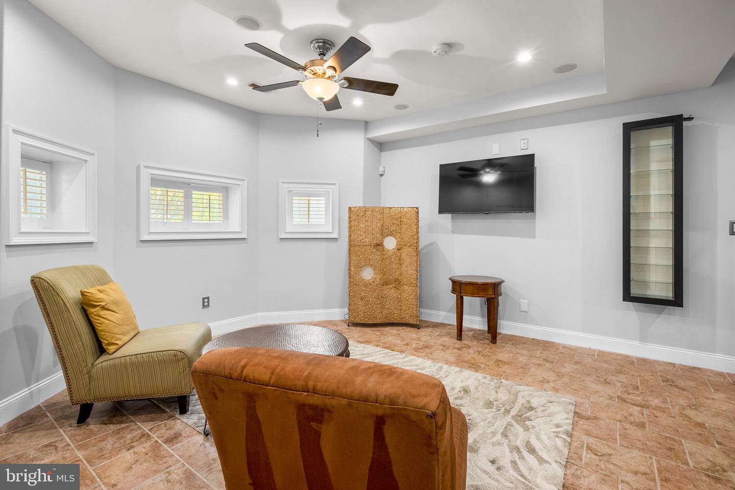 1125 K ST NE, WASHINGTON, District Of Columbia 20002, 5 Bedrooms Bedrooms, ,3 BathroomsBathrooms,Residential,For sale,1125 K ST NE,DCDC2207804 MLS # DCDC2207804