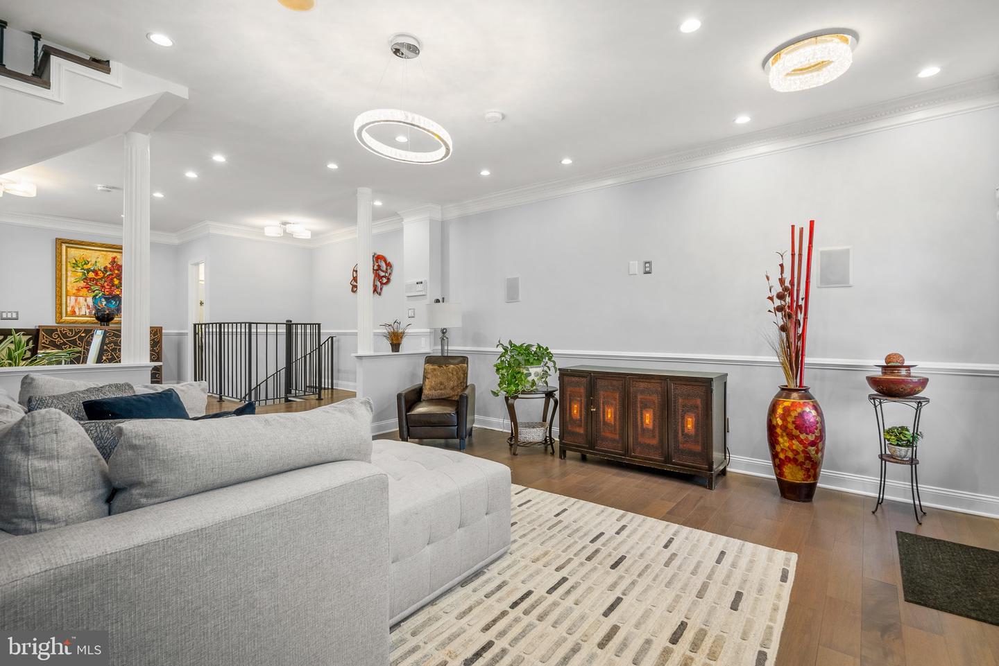 1125 K ST NE, WASHINGTON, District Of Columbia 20002, 5 Bedrooms Bedrooms, ,3 BathroomsBathrooms,Residential,For sale,1125 K ST NE,DCDC2207804 MLS # DCDC2207804