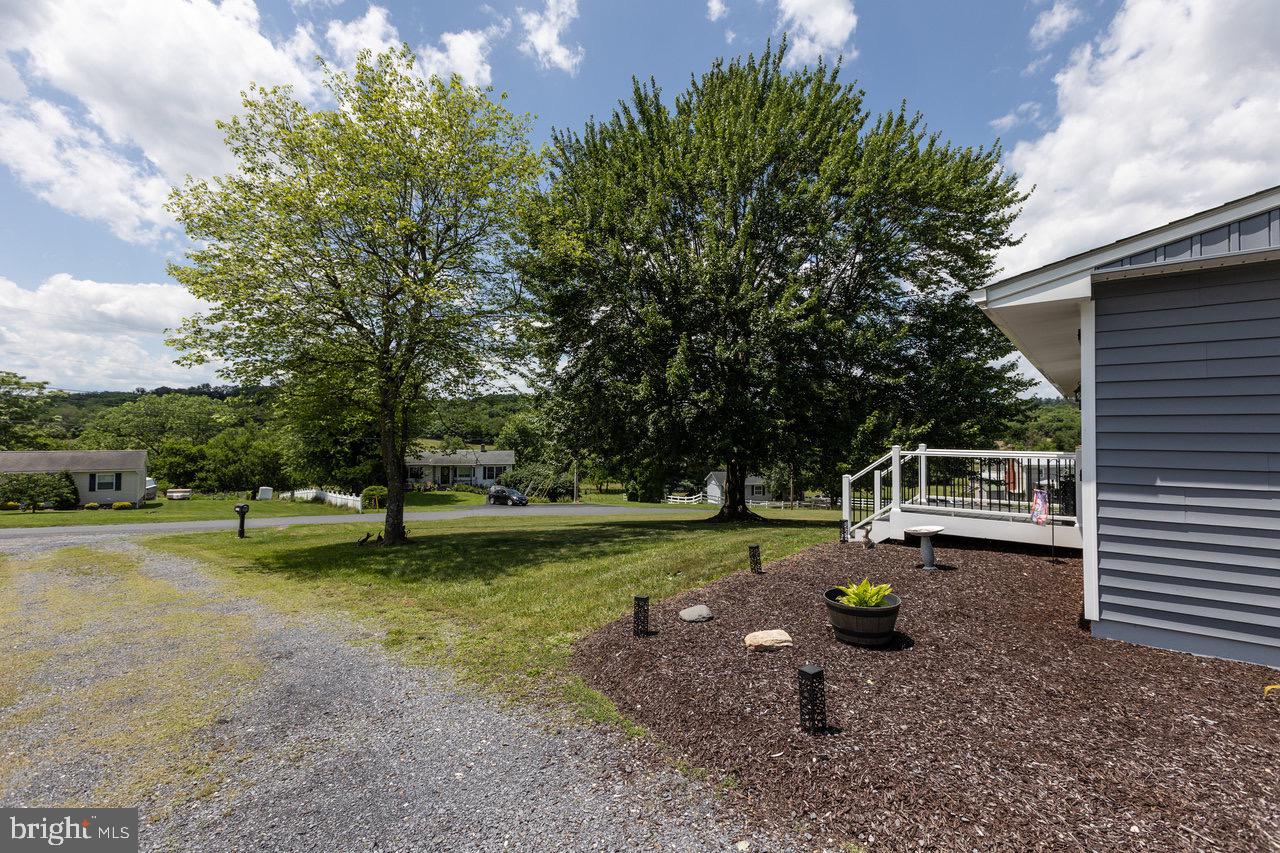 3307 OAK RIDGE RD, MOUNT CRAWFORD, Virginia 22841, 3 Bedrooms Bedrooms, ,1 BathroomBathrooms,Residential,For sale,3307 OAK RIDGE RD,VARO2002402 MLS # VARO2002402