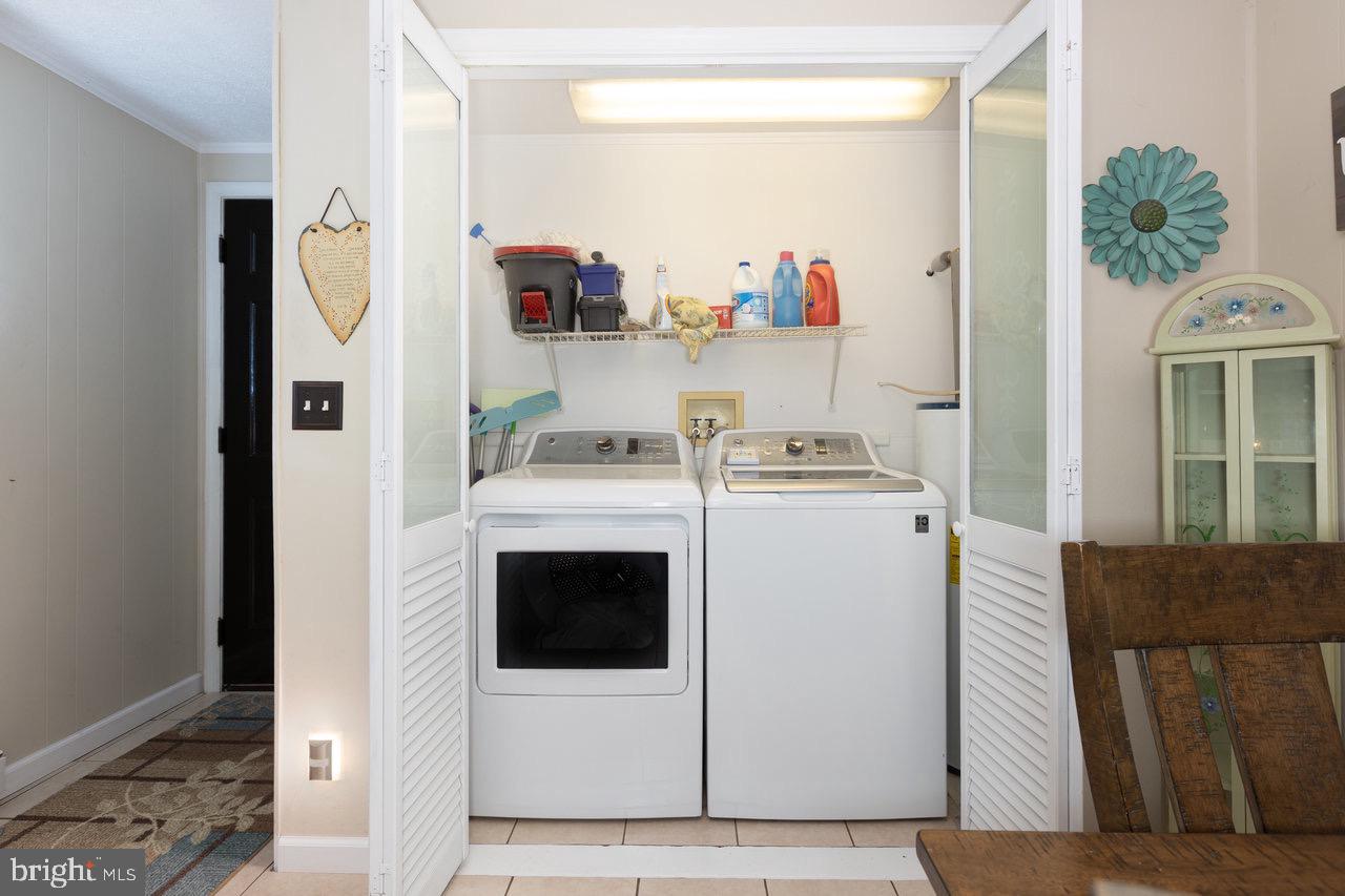 3307 OAK RIDGE RD, MOUNT CRAWFORD, Virginia 22841, 3 Bedrooms Bedrooms, ,1 BathroomBathrooms,Residential,For sale,3307 OAK RIDGE RD,VARO2002402 MLS # VARO2002402