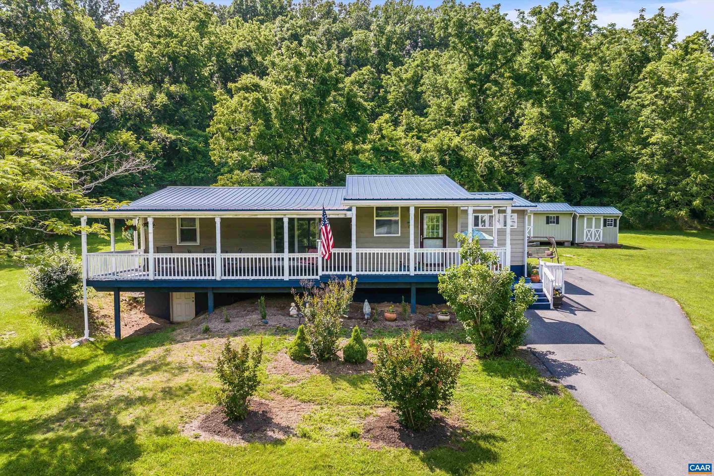 185 ESTALINE VALLEY RD, AUGUSTA SPRINGS, Virginia 24411, 3 Bedrooms Bedrooms, ,3 BathroomsBathrooms,Residential,For sale,185 ESTALINE VALLEY RD,666123 MLS # 666123