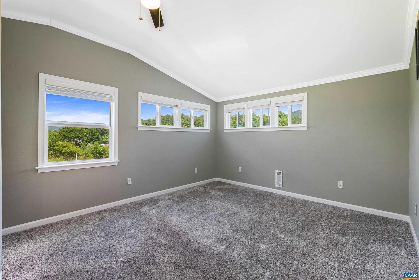 185 ESTALINE VALLEY RD, AUGUSTA SPRINGS, Virginia 24411, 3 Bedrooms Bedrooms, ,3 BathroomsBathrooms,Residential,For sale,185 ESTALINE VALLEY RD,666123 MLS # 666123