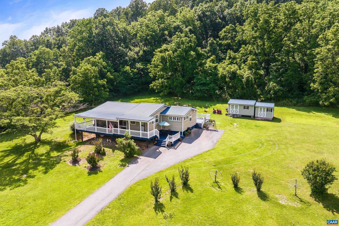 185 ESTALINE VALLEY RD, AUGUSTA SPRINGS, Virginia 24411, 3 Bedrooms Bedrooms, ,3 BathroomsBathrooms,Residential,For sale,185 ESTALINE VALLEY RD,666123 MLS # 666123