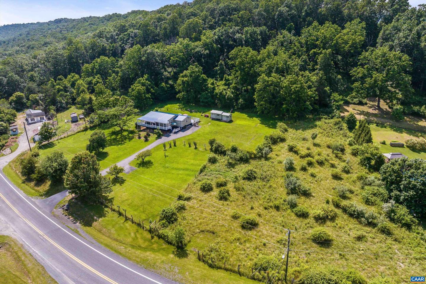 185 ESTALINE VALLEY RD, AUGUSTA SPRINGS, Virginia 24411, 3 Bedrooms Bedrooms, ,3 BathroomsBathrooms,Residential,For sale,185 ESTALINE VALLEY RD,666123 MLS # 666123