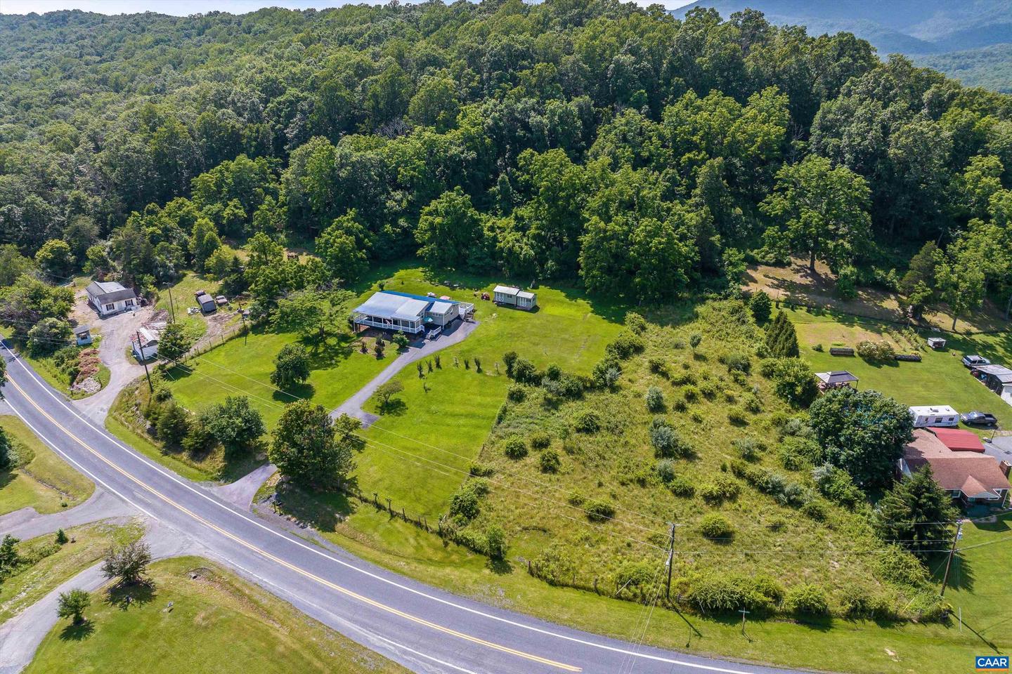 185 ESTALINE VALLEY RD, AUGUSTA SPRINGS, Virginia 24411, 3 Bedrooms Bedrooms, ,3 BathroomsBathrooms,Residential,For sale,185 ESTALINE VALLEY RD,666123 MLS # 666123