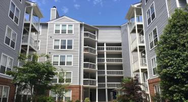 10248 APPALACHIAN CIR #1-D7, OAKTON, Virginia 22124, 2 Bedrooms Bedrooms, ,2 BathroomsBathrooms,Residential,For sale,10248 APPALACHIAN CIR #1-D7,VAFX2251470 MLS # VAFX2251470