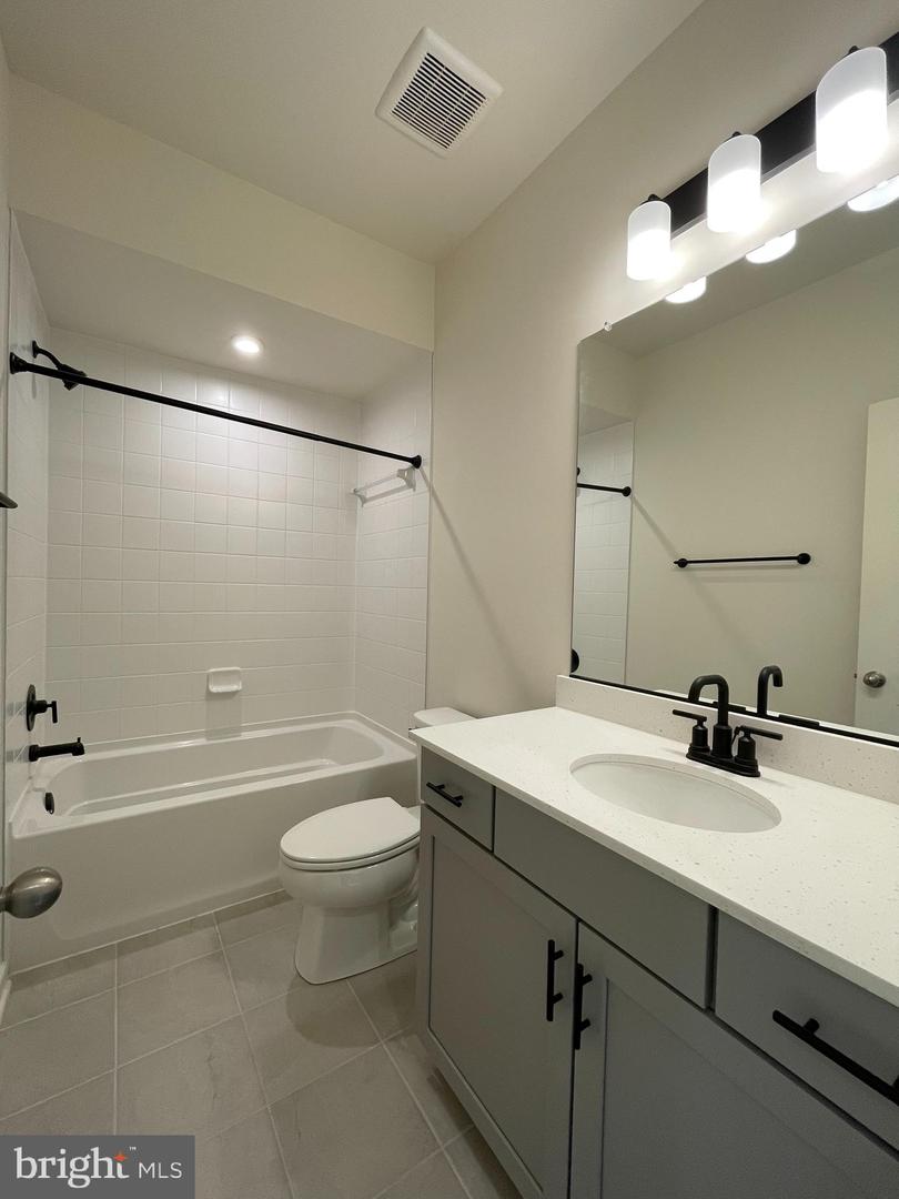 17977 ALICIA AVE, DUMFRIES, Virginia 22026, 4 Bedrooms Bedrooms, ,3 BathroomsBathrooms,Residential,For sale,17977 ALICIA AVE,VAPW2098084 MLS # VAPW2098084