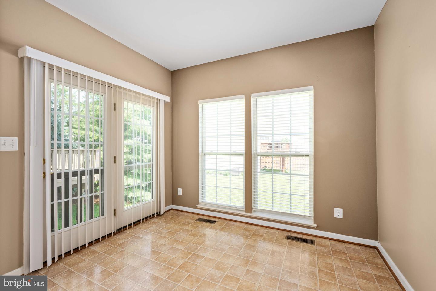 45 PIKE PL, STAFFORD, Virginia 22556, 3 Bedrooms Bedrooms, ,2 BathroomsBathrooms,Residential,For sale,45 PIKE PL,VAST2040292 MLS # VAST2040292
