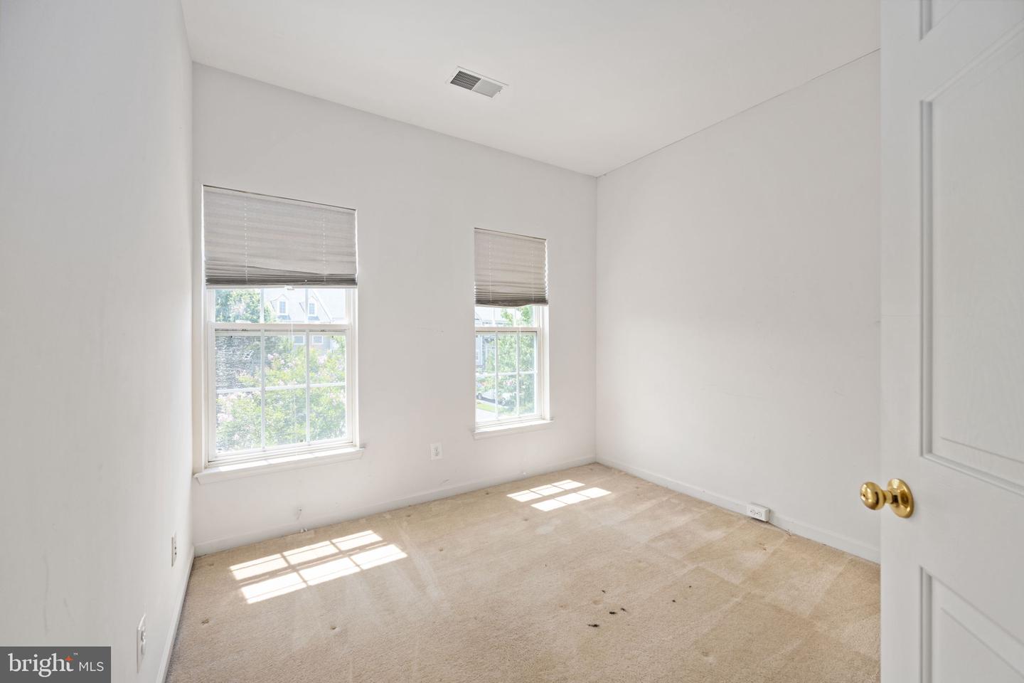 45 PIKE PL, STAFFORD, Virginia 22556, 3 Bedrooms Bedrooms, ,2 BathroomsBathrooms,Residential,For sale,45 PIKE PL,VAST2040292 MLS # VAST2040292