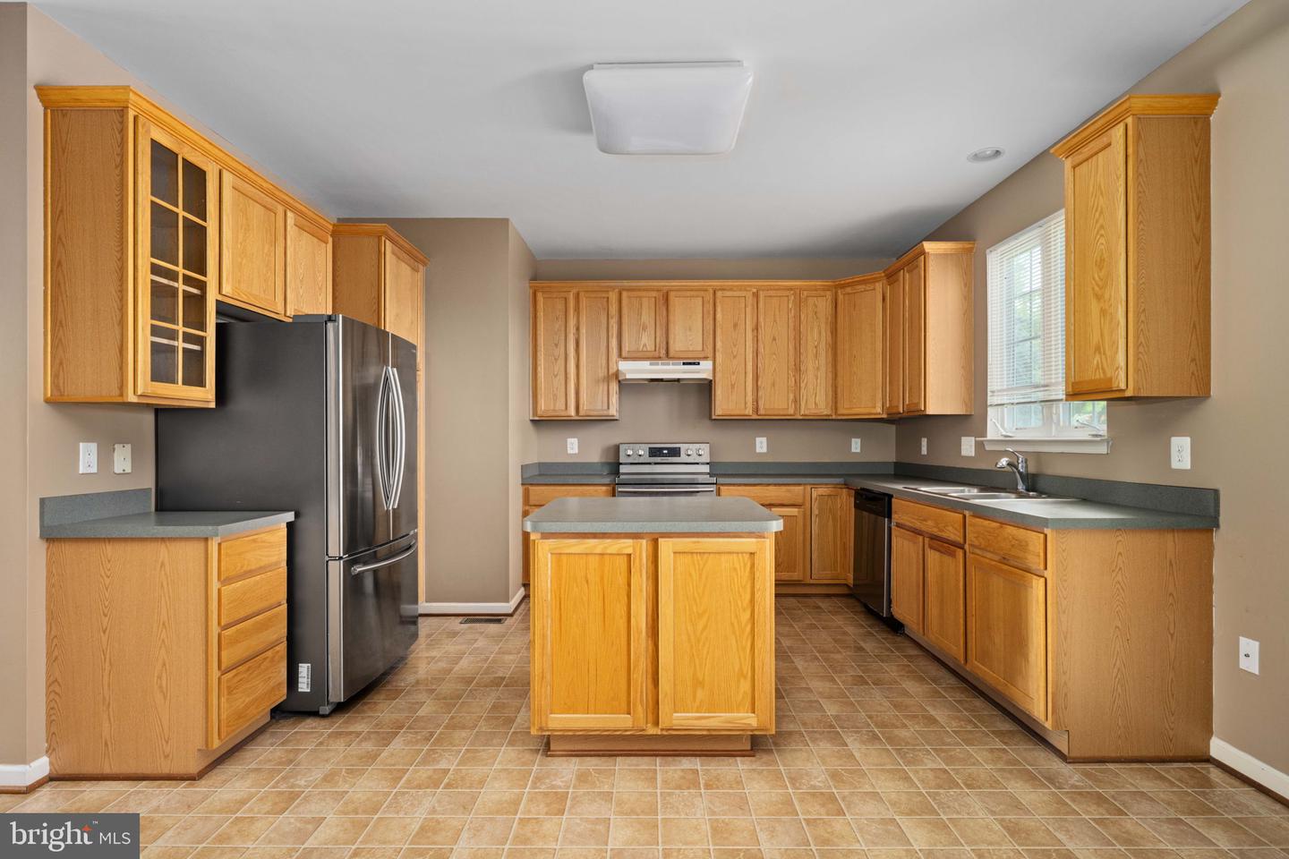 45 PIKE PL, STAFFORD, Virginia 22556, 3 Bedrooms Bedrooms, ,2 BathroomsBathrooms,Residential,For sale,45 PIKE PL,VAST2040292 MLS # VAST2040292