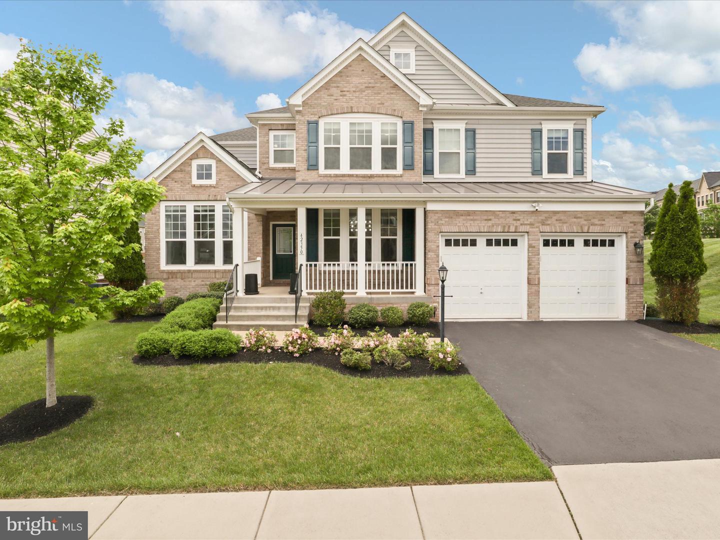 42350 STONEMONT CIR, ASHBURN, Virginia 20148, 6 Bedrooms Bedrooms, ,5 BathroomsBathrooms,Residential,For sale,42350 STONEMONT CIR,VALO2100648 MLS # VALO2100648