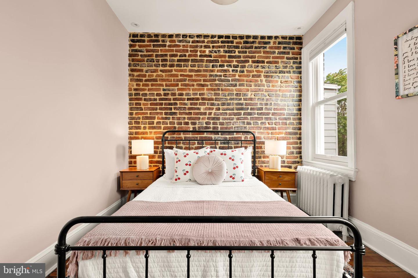 61 W ST NW, WASHINGTON, District Of Columbia 20001, 4 Bedrooms Bedrooms, ,2 BathroomsBathrooms,Residential,For sale,61 W ST NW,DCDC2207898 MLS # DCDC2207898