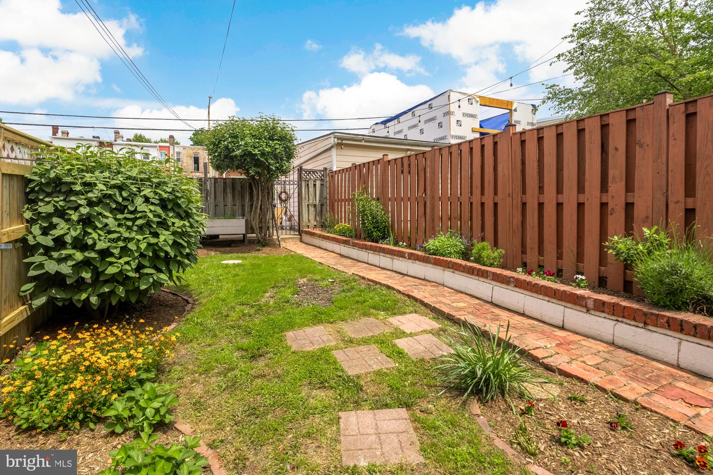 61 W ST NW, WASHINGTON, District Of Columbia 20001, 4 Bedrooms Bedrooms, ,2 BathroomsBathrooms,Residential,For sale,61 W ST NW,DCDC2207898 MLS # DCDC2207898