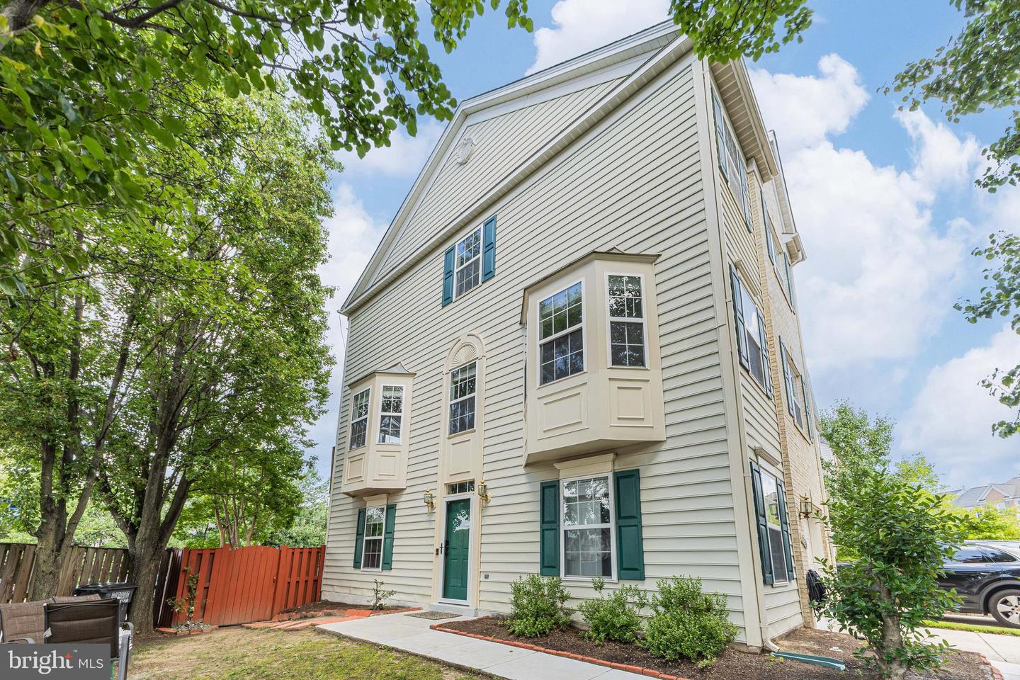 8226 BATES RD, LORTON, Virginia 22079, 3 Bedrooms Bedrooms, ,2 BathroomsBathrooms,Residential,For sale,8226 BATES RD,VAFX2252000 MLS # VAFX2252000