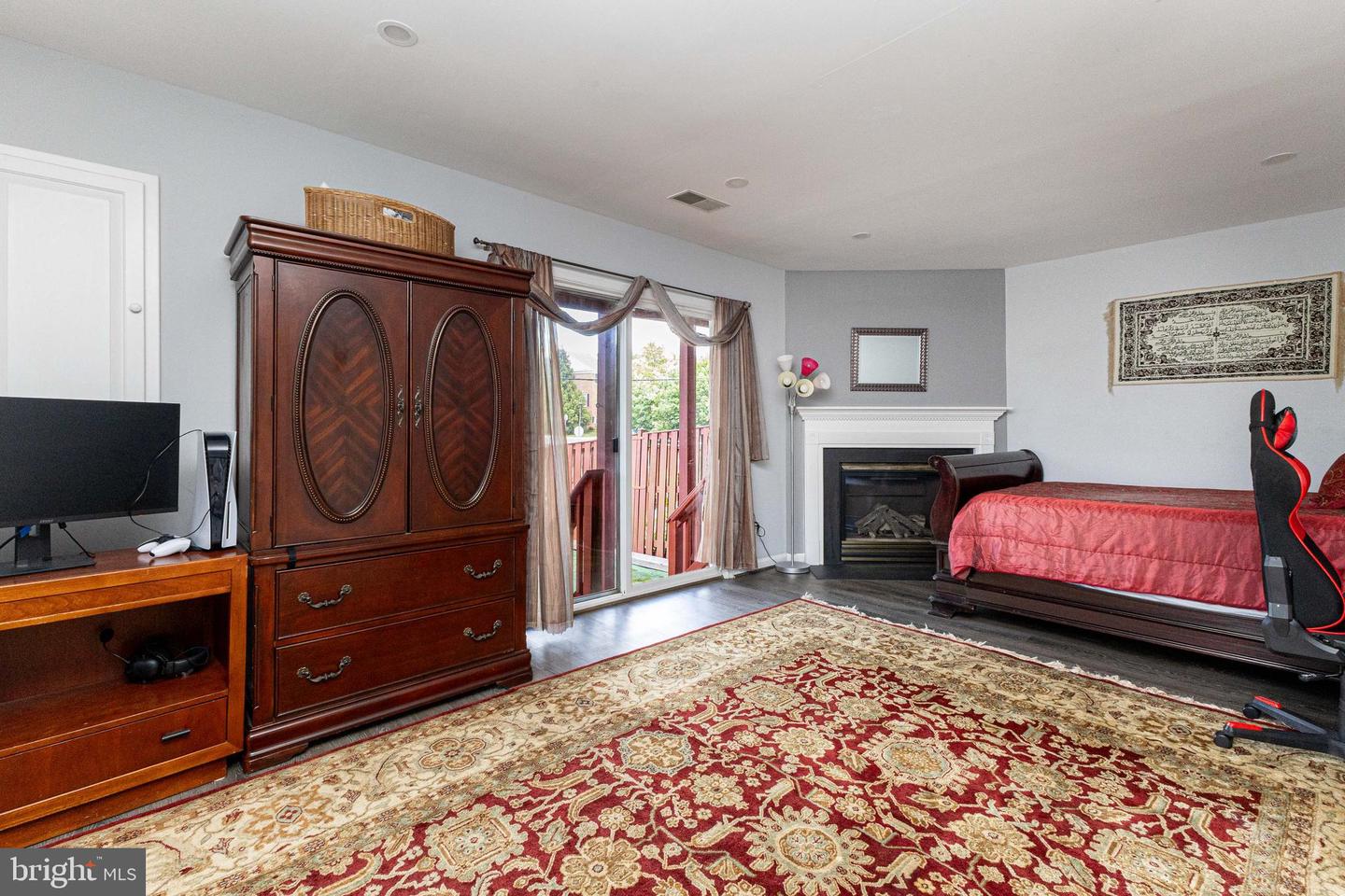 8226 BATES RD, LORTON, Virginia 22079, 3 Bedrooms Bedrooms, ,2 BathroomsBathrooms,Residential,For sale,8226 BATES RD,VAFX2252000 MLS # VAFX2252000