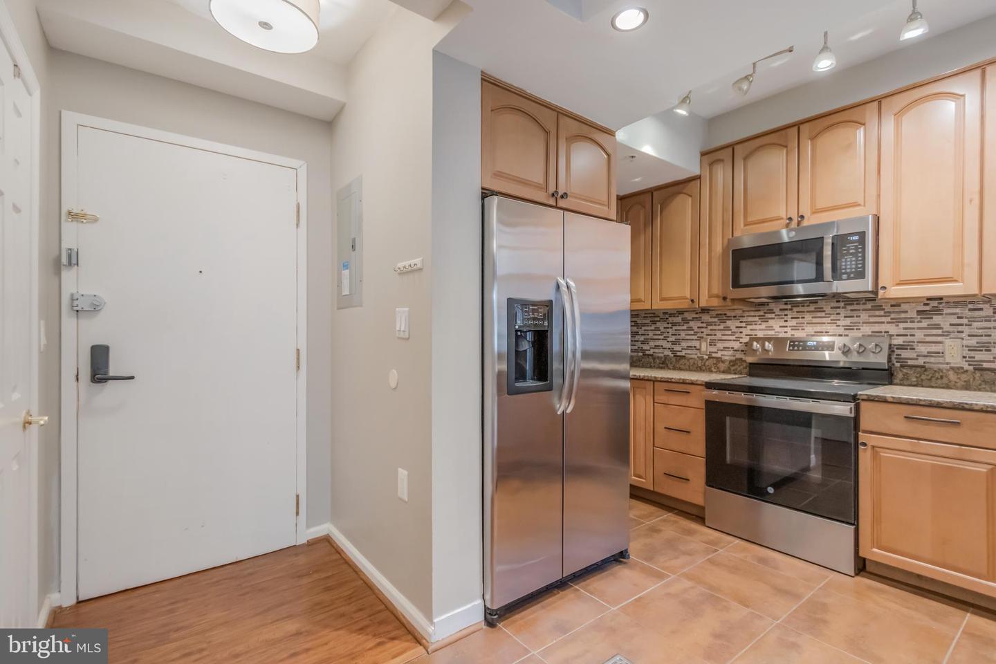 1458 COLUMBIA RD NW #109, WASHINGTON, District Of Columbia 20009, 2 Bedrooms Bedrooms, ,2 BathroomsBathrooms,Residential,For sale,1458 COLUMBIA RD NW #109,DCDC2207982 MLS # DCDC2207982