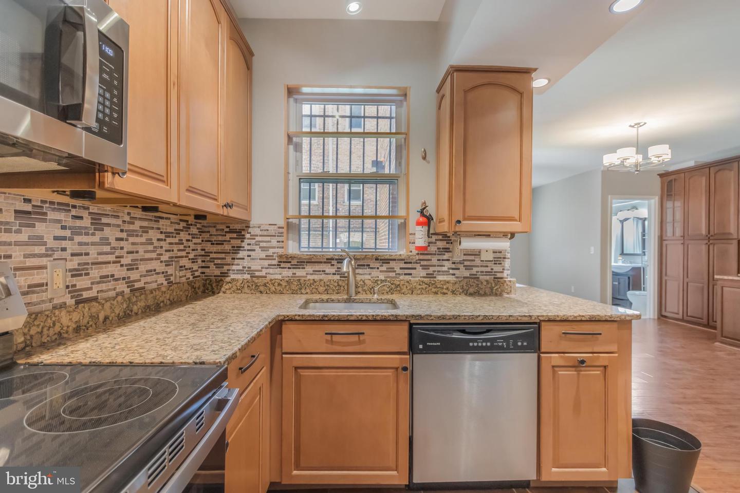 1458 COLUMBIA RD NW #109, WASHINGTON, District Of Columbia 20009, 2 Bedrooms Bedrooms, ,2 BathroomsBathrooms,Residential,For sale,1458 COLUMBIA RD NW #109,DCDC2207982 MLS # DCDC2207982