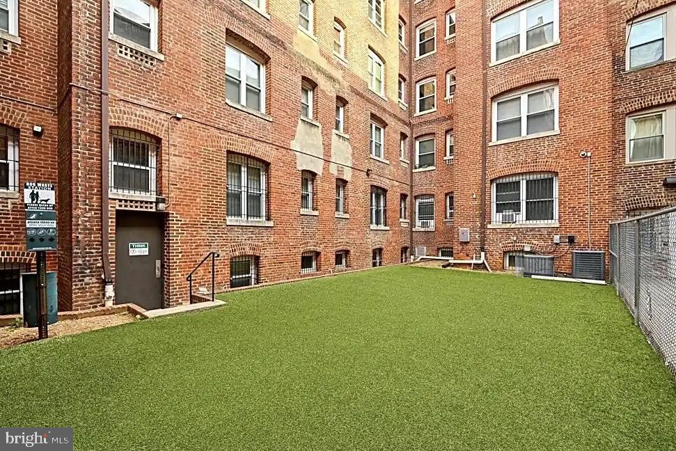 1458 COLUMBIA RD NW #109, WASHINGTON, District Of Columbia 20009, 2 Bedrooms Bedrooms, ,2 BathroomsBathrooms,Residential,For sale,1458 COLUMBIA RD NW #109,DCDC2207982 MLS # DCDC2207982