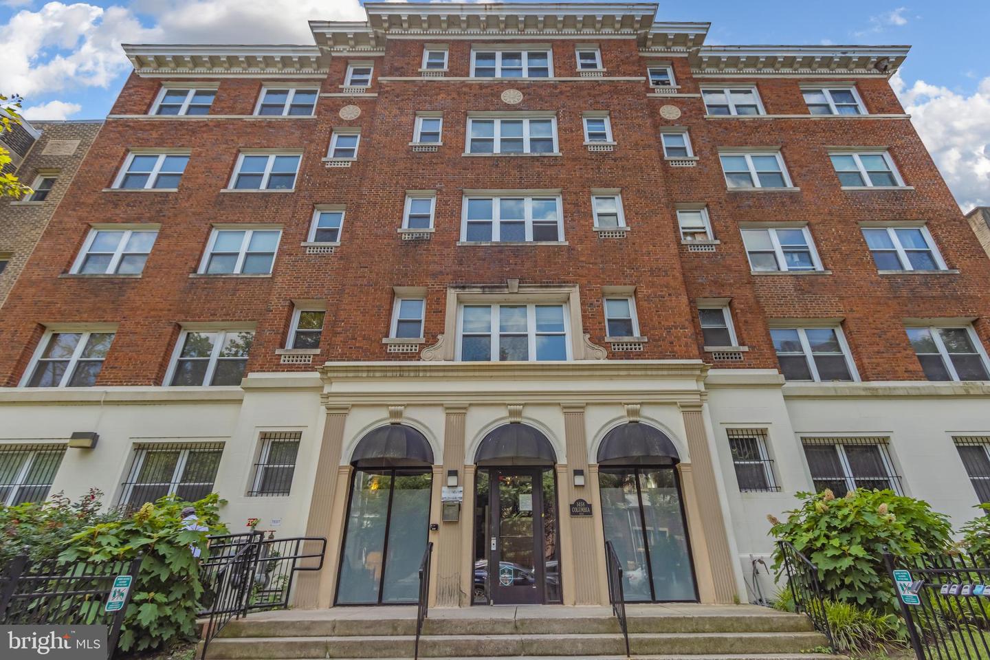 1458 COLUMBIA RD NW #109, WASHINGTON, District Of Columbia 20009, 2 Bedrooms Bedrooms, ,2 BathroomsBathrooms,Residential,For sale,1458 COLUMBIA RD NW #109,DCDC2207982 MLS # DCDC2207982