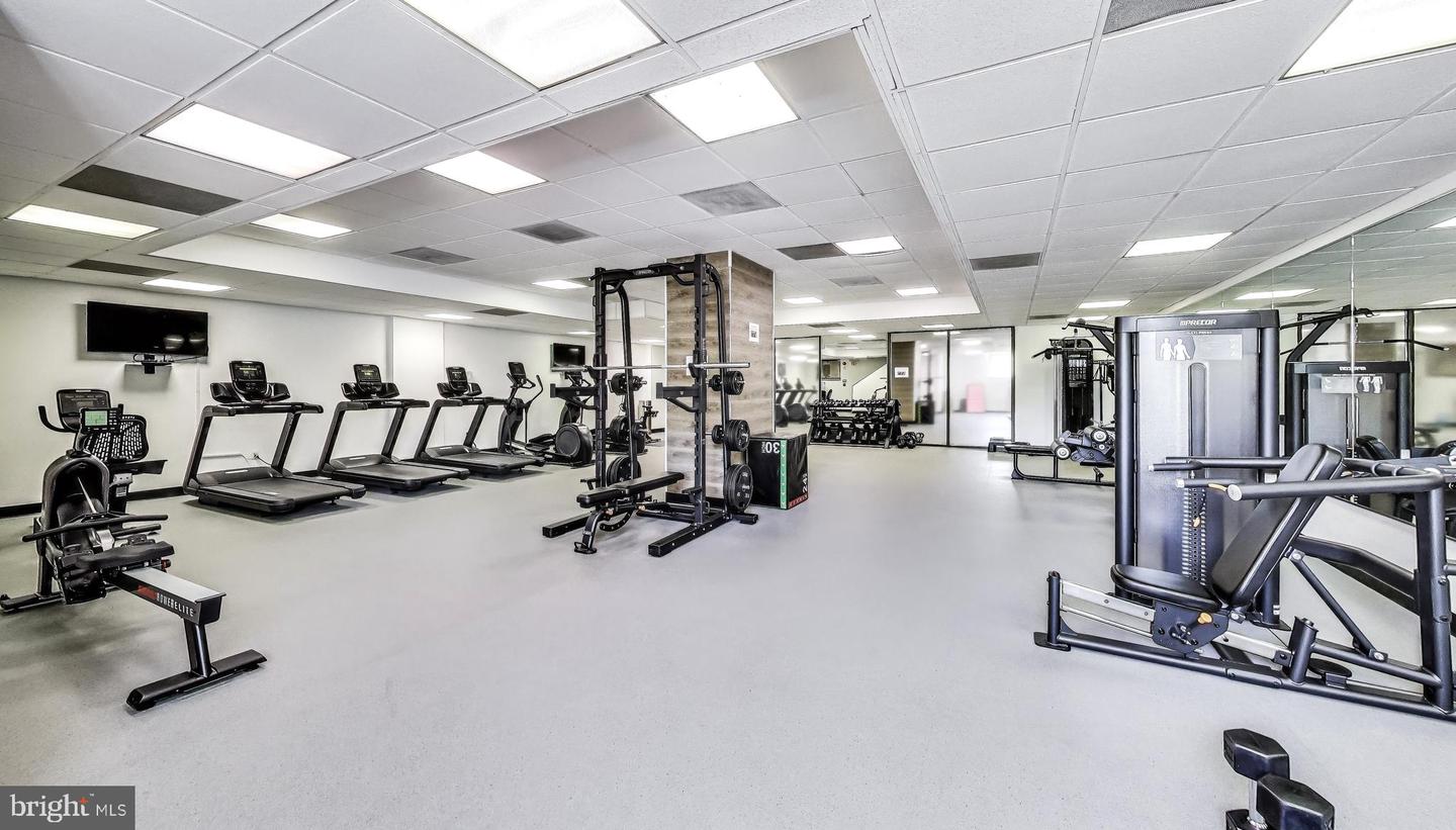 2111 WISCONSIN AVE NW #109, WASHINGTON, District Of Columbia 20007, 2 Bedrooms Bedrooms, ,2 BathroomsBathrooms,Residential,For sale,2111 WISCONSIN AVE NW #109,DCDC2208000 MLS # DCDC2208000