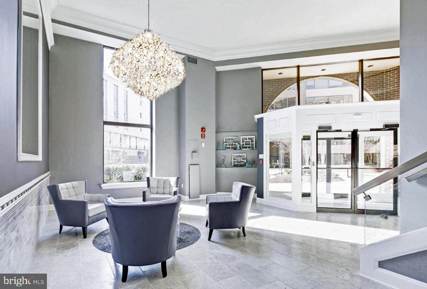 2111 WISCONSIN AVE NW #109, WASHINGTON, District Of Columbia 20007, 2 Bedrooms Bedrooms, ,2 BathroomsBathrooms,Residential,For sale,2111 WISCONSIN AVE NW #109,DCDC2208000 MLS # DCDC2208000