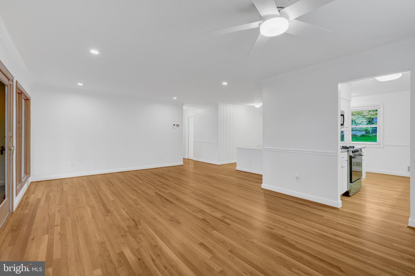 9718 SAINT ANDREWS DR, FAIRFAX, Virginia 22030, 4 Bedrooms Bedrooms, ,3 BathroomsBathrooms,Residential,For sale,9718 SAINT ANDREWS DR,VAFC2006536 MLS # VAFC2006536