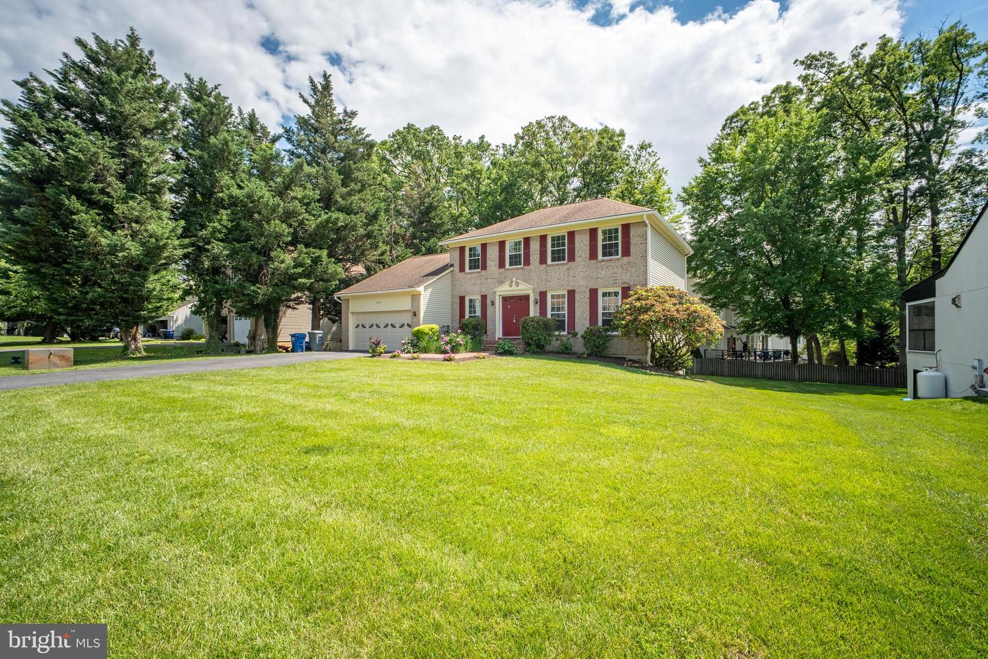8007 SANDBURG CT, DUNN LORING, Virginia 22027, 4 Bedrooms Bedrooms, ,3 BathroomsBathrooms,Residential,For sale,8007 SANDBURG CT,VAFX2252260 MLS # VAFX2252260