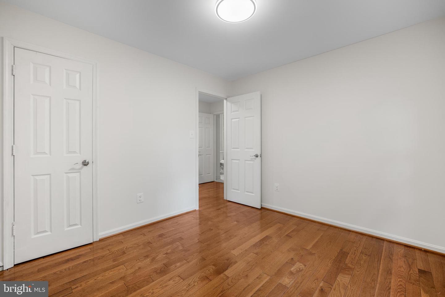 8007 SANDBURG CT, DUNN LORING, Virginia 22027, 4 Bedrooms Bedrooms, ,3 BathroomsBathrooms,Residential,For sale,8007 SANDBURG CT,VAFX2252260 MLS # VAFX2252260