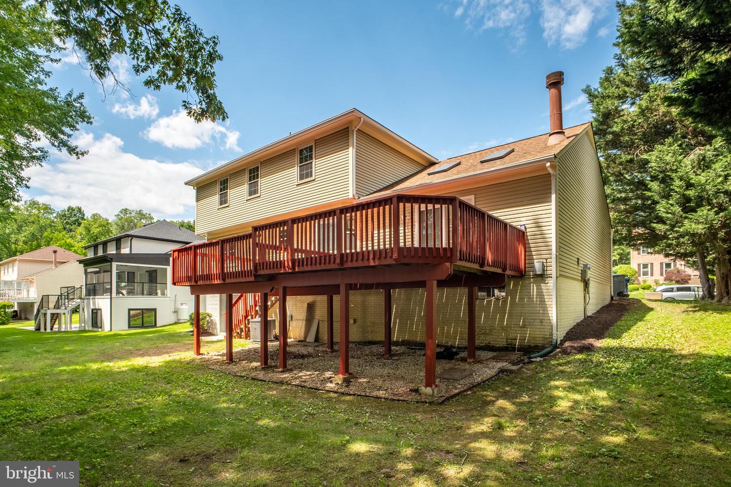 8007 SANDBURG CT, DUNN LORING, Virginia 22027, 4 Bedrooms Bedrooms, ,3 BathroomsBathrooms,Residential,For sale,8007 SANDBURG CT,VAFX2252260 MLS # VAFX2252260