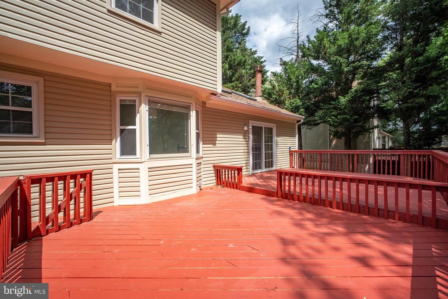 8007 SANDBURG CT, DUNN LORING, Virginia 22027, 4 Bedrooms Bedrooms, ,3 BathroomsBathrooms,Residential,For sale,8007 SANDBURG CT,VAFX2252260 MLS # VAFX2252260