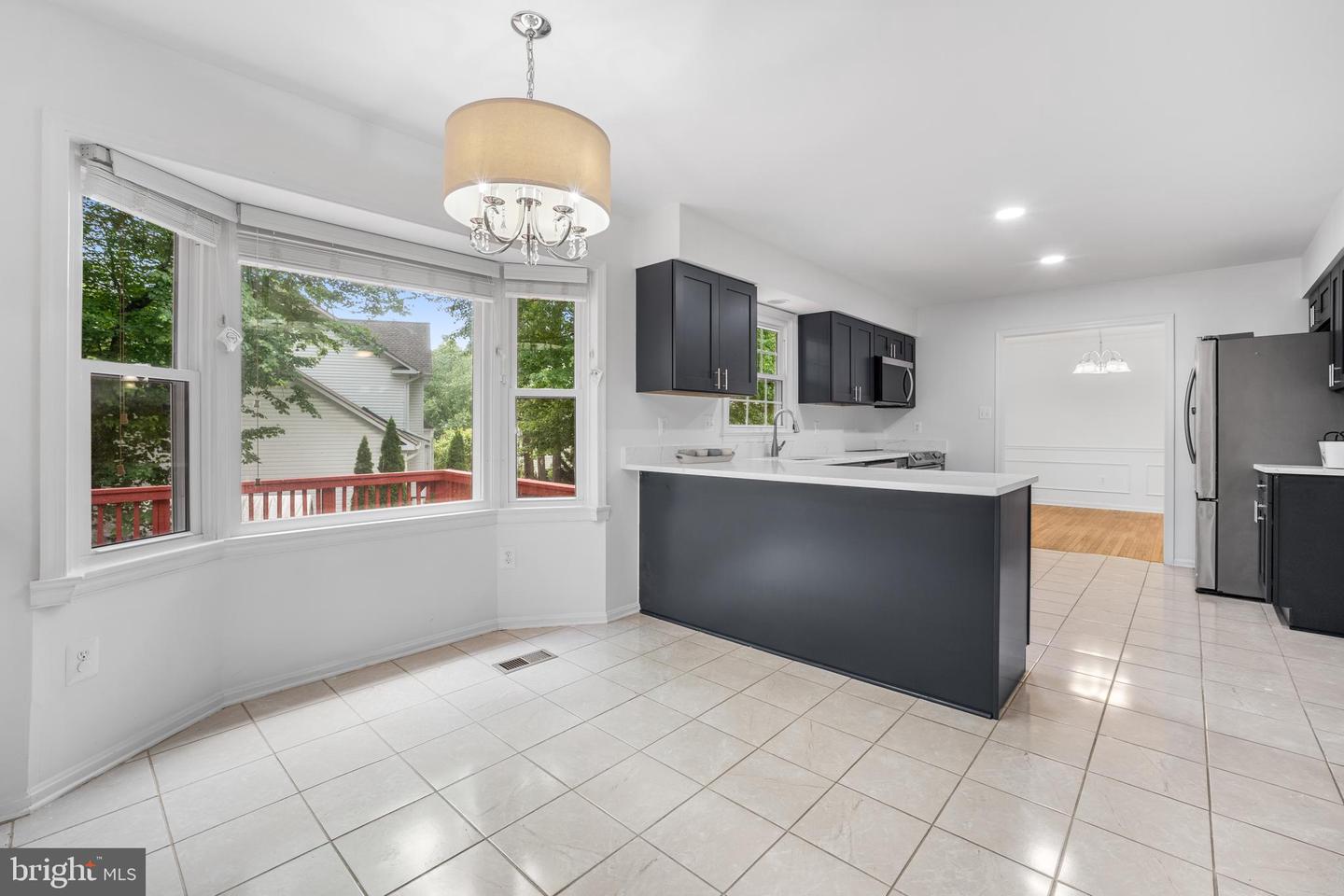 8007 SANDBURG CT, DUNN LORING, Virginia 22027, 4 Bedrooms Bedrooms, ,3 BathroomsBathrooms,Residential,For sale,8007 SANDBURG CT,VAFX2252260 MLS # VAFX2252260