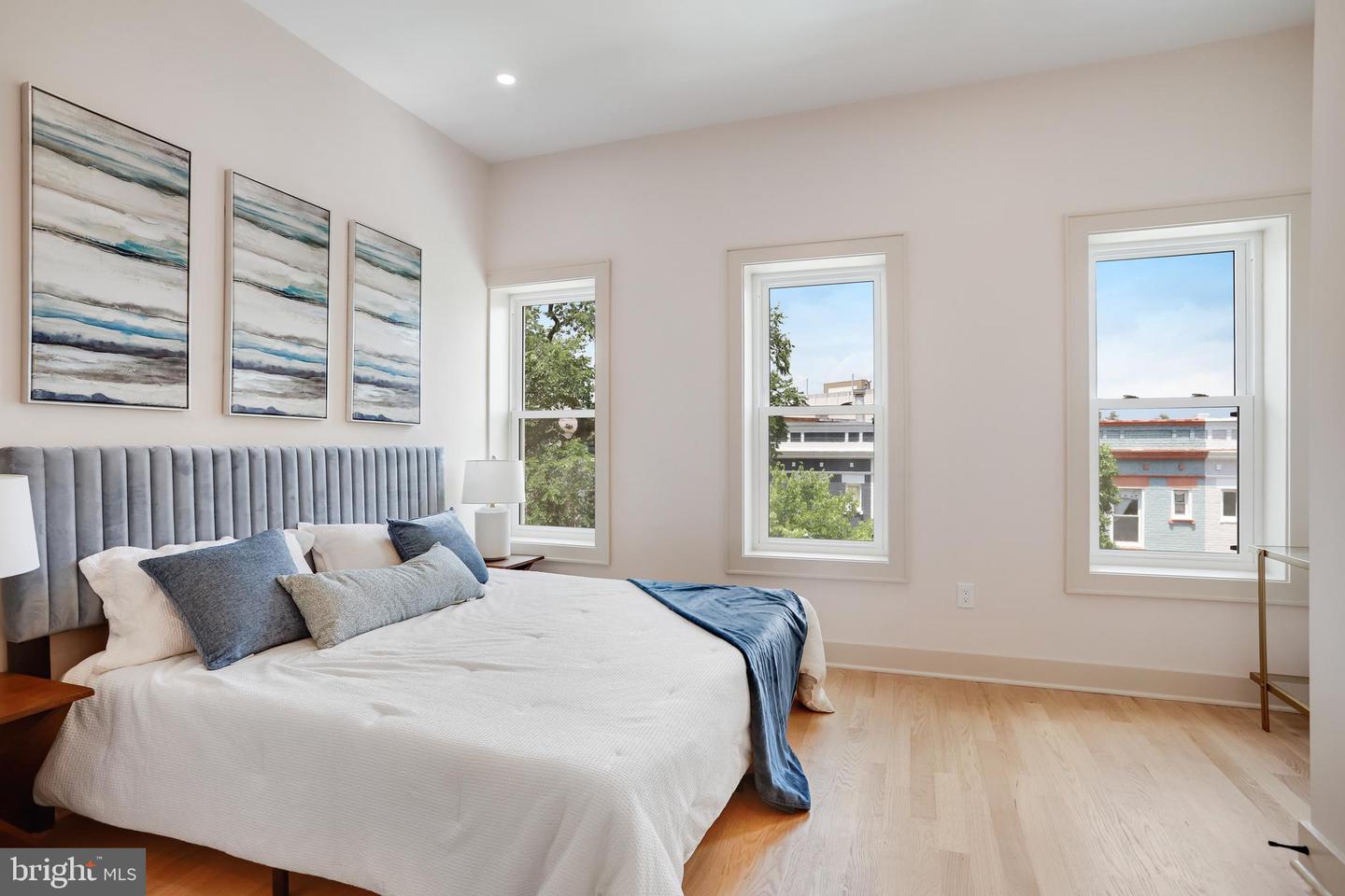 1421 DUNCAN ST NE, WASHINGTON, District Of Columbia 20002, 3 Bedrooms Bedrooms, ,2 BathroomsBathrooms,Residential,For sale,1421 DUNCAN ST NE,DCDC2208026 MLS # DCDC2208026