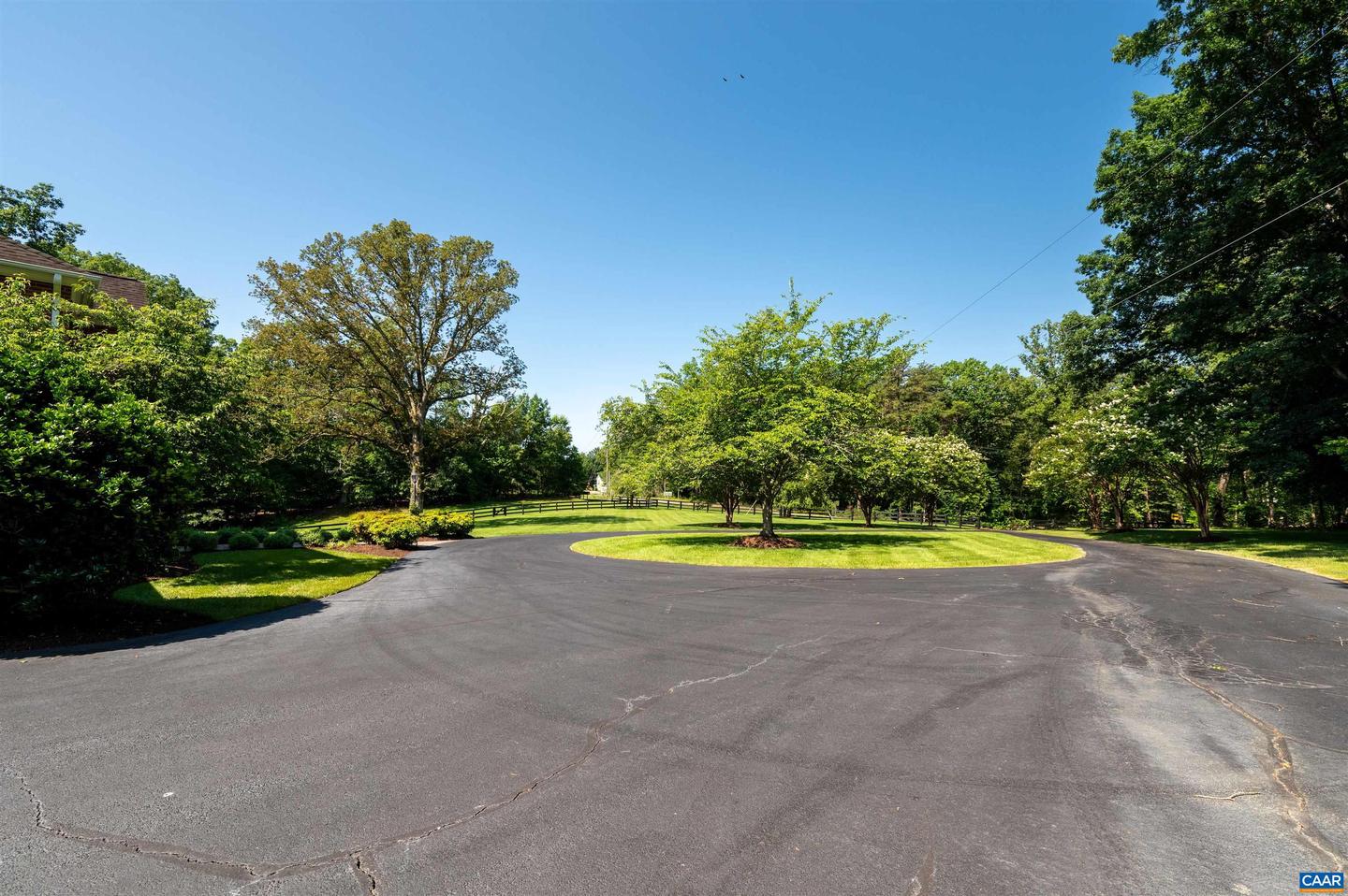 2865 PROFFIT RD, CHARLOTTESVILLE, Virginia 22911, 4 Bedrooms Bedrooms, ,2 BathroomsBathrooms,Residential,For sale,2865 PROFFIT RD,666163 MLS # 666163