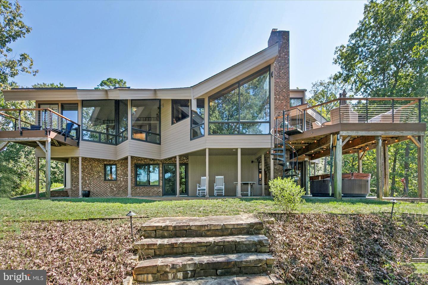 114 ARCHERS HOPE RD, WILLIAMSBURG, Virginia 23185, 4 Bedrooms Bedrooms, ,4 BathroomsBathrooms,Residential,For sale,114 ARCHERS HOPE RD,VAJC2000488 MLS # VAJC2000488