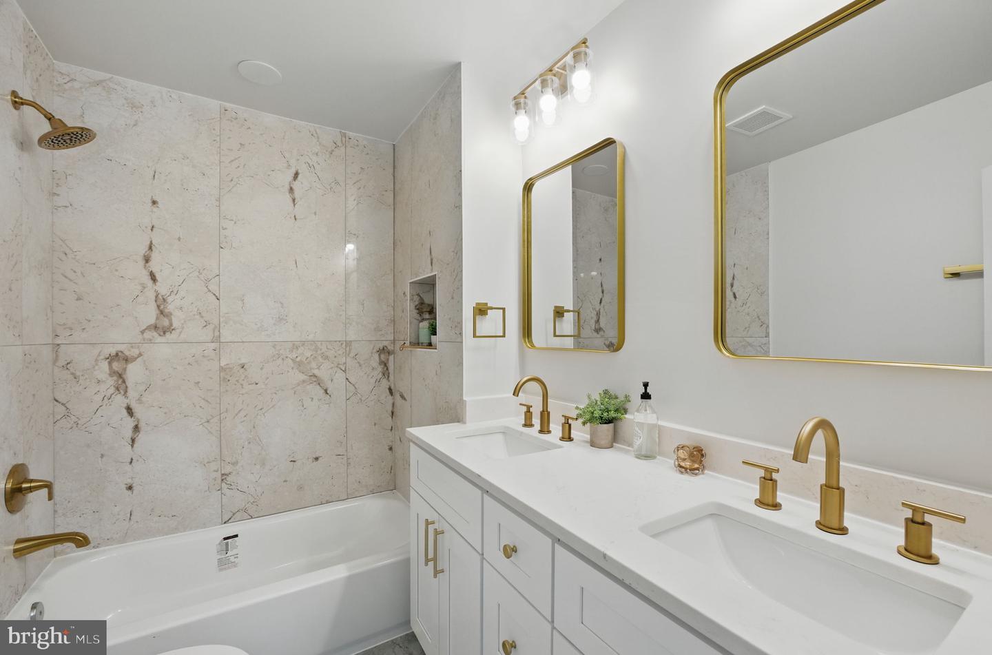 2221 15TH ST NE, WASHINGTON, District Of Columbia 20018, 4 Bedrooms Bedrooms, ,2 BathroomsBathrooms,Residential,For sale,2221 15TH ST NE,DCDC2208050 MLS # DCDC2208050