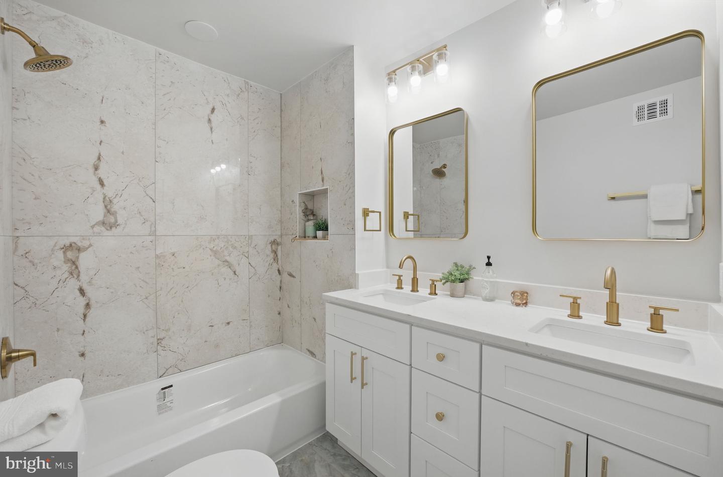 2221 15TH ST NE, WASHINGTON, District Of Columbia 20018, 4 Bedrooms Bedrooms, ,2 BathroomsBathrooms,Residential,For sale,2221 15TH ST NE,DCDC2208050 MLS # DCDC2208050