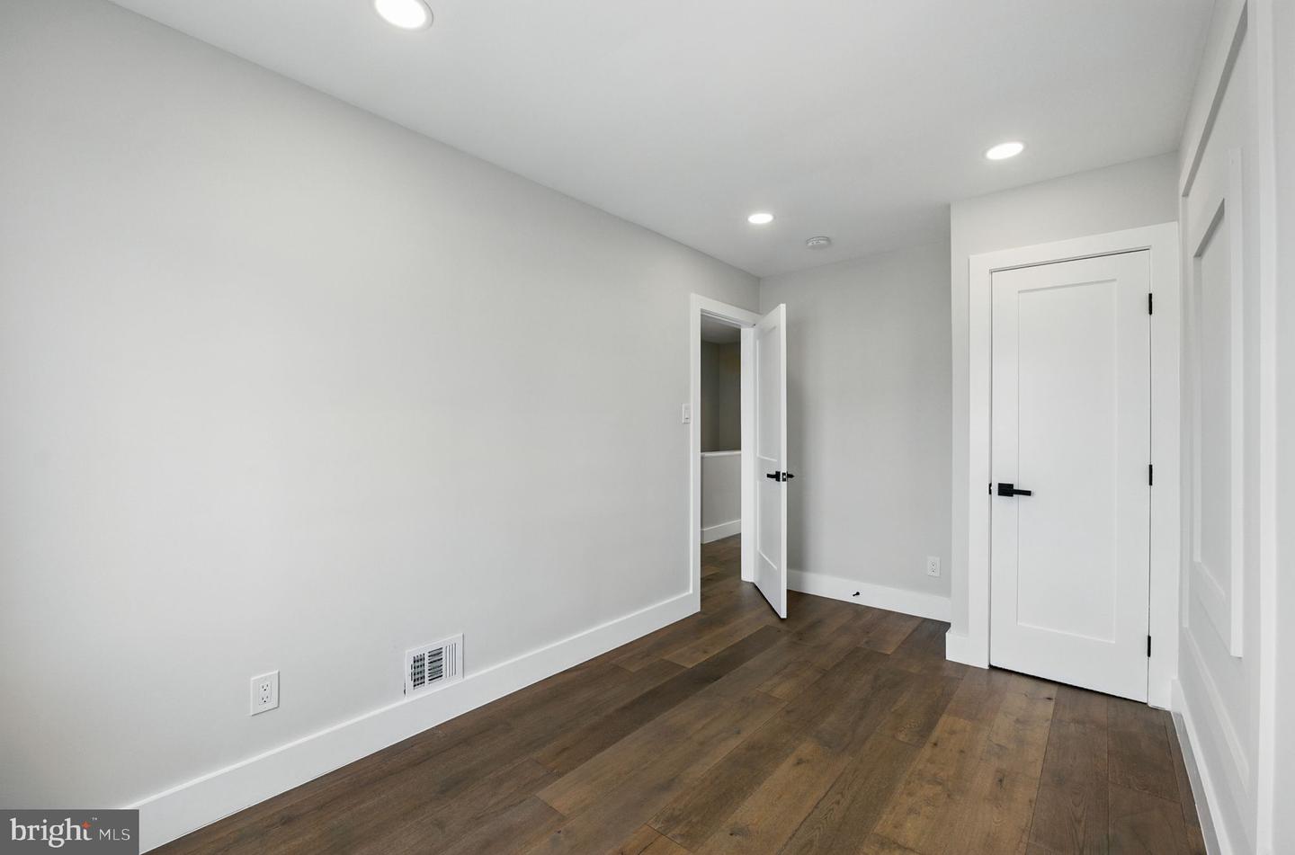 2221 15TH ST NE, WASHINGTON, District Of Columbia 20018, 4 Bedrooms Bedrooms, ,2 BathroomsBathrooms,Residential,For sale,2221 15TH ST NE,DCDC2208050 MLS # DCDC2208050